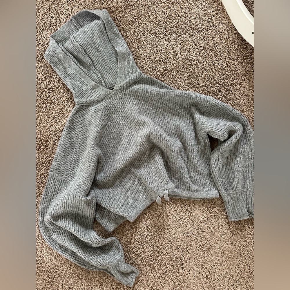 American Eagle Outfitters Gray Cozy Pullover Sweater